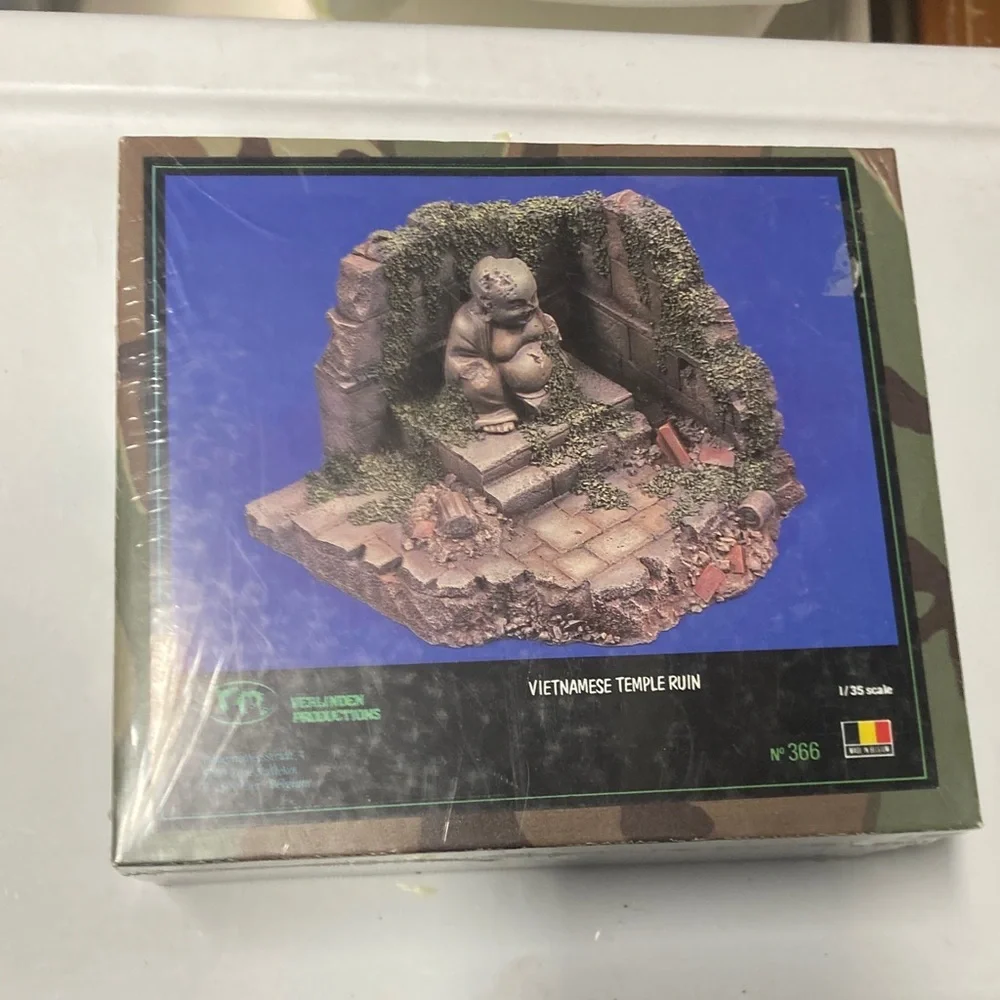 Verlinden Vietnamese Temple Ruin, 1/35 scale, new in sealed box, Vietnam War era